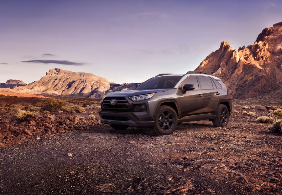  Toyota RAV4 TRD Off Road 2019 года  (NA) (фото 7 из 40)